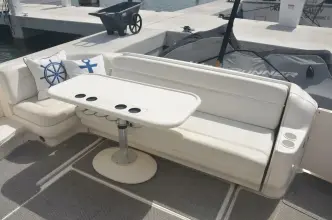 Thumbnail von Sea Ray 460 Sundancer 4 RICH-SHER ODER ÄRMER