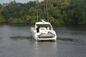 Thumbnail von Sea Ray 460 Sundancer 4 RICH-SHER ODER ÄRMER