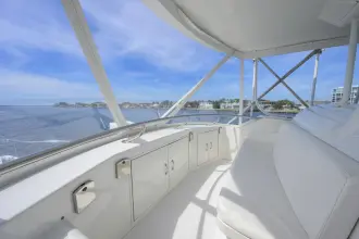 Thumbnail von Hatteras 46 Convertible Headwinds