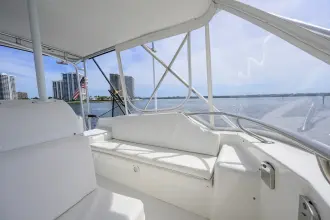 Thumbnail von Hatteras 46 Convertible Headwinds