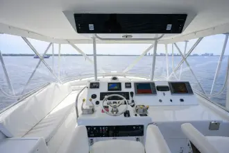 Thumbnail von Hatteras 46 Convertible Headwinds
