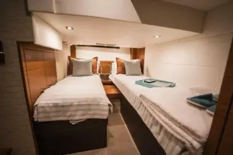 Thumbnail von Tiara Yachts 44 Coupe HİÇBİR GÖREV YOK