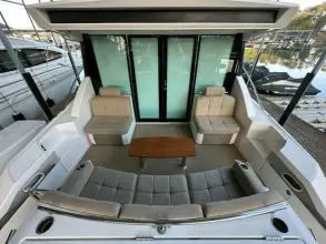 Thumbnail von Tiara Yachts 44 Coupe HİÇBİR GÖREV YOK