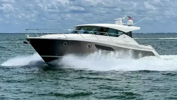 Thumbnail von Tiara Yachts 44 Coupe HİÇBİR GÖREV YOK