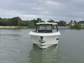Thumbnail von Boston Whaler 420 Outrage BFT