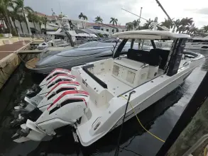 Thumbnail von Boston Whaler 420 Outrage BFT