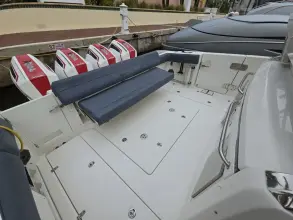 Thumbnail von Boston Whaler 420 Outrage BFT