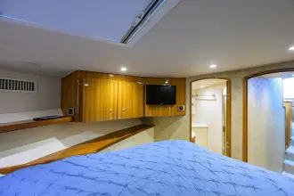 Thumbnail von Viking 42 Convertible Bella Vita