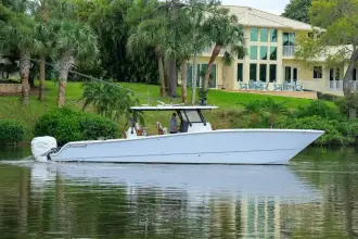 Freeman 42 LR Center Console NITSA