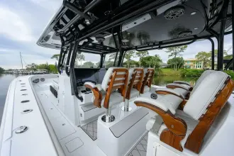 Thumbnail von Freeman 42 LR Center Console NITSA
