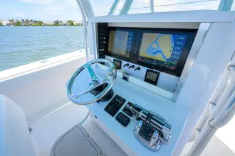 Thumbnail von Bahama 41 Merkezi Konsol 41 Bahama 2013