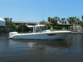 Pursuit S 378 Sport FIJI KAI