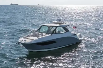 Thumbnail von Sea Ray 320 Sundancer