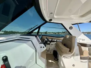 Thumbnail von Sea Ray Sundancer 320