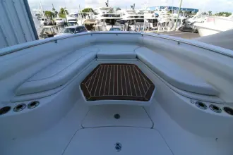 Thumbnail von Boston Whaler 320 Outrage Besser als die meisten