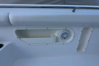 Thumbnail von Boston Whaler 320 Outrage Besser als die meisten