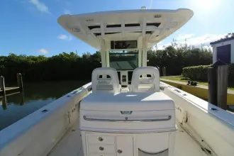 Thumbnail von Boston Whaler 320 Outrage Besser als die meisten