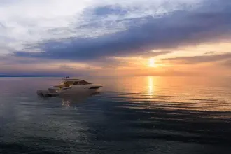 Thumbnail von Sea Ray 320 Sundancer Außenborder