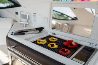 Thumbnail von Sea Ray 320 Sundancer Außenborder