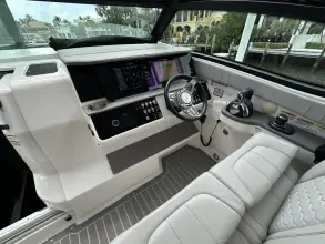 Thumbnail von Sea Ray 320 Sundancer Außenborder