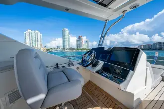 Thumbnail von Sea Ray L550 Fly