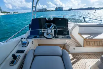 Thumbnail von Sea Ray L550 Fly