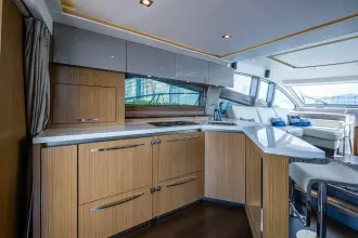 Thumbnail von Sea Ray L550 Fly