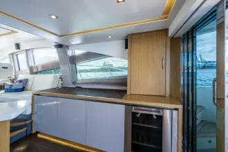 Thumbnail von Sea Ray L550 Fly