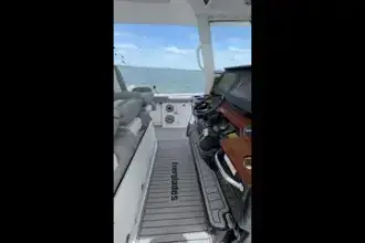 Thumbnail von Everglades 395 Merkezi Konsol