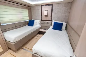 Thumbnail von Sunseeker 86 Yat Aqua Vista