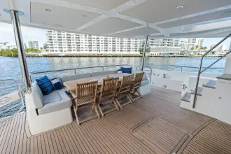 Thumbnail von Sunseeker 86 Yat Aqua Vista