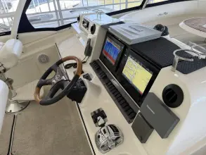 Thumbnail von Sea Ray 550 Sedan Bridge
