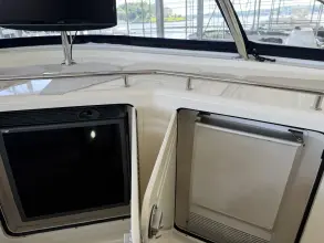 Thumbnail von Sea Ray 550 Sedan Bridge