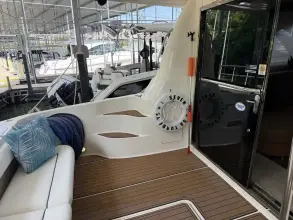 Thumbnail von Sea Ray 550 Sedan Bridge