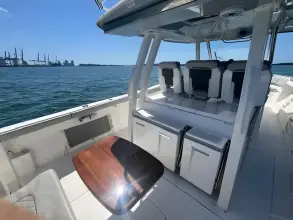 Thumbnail von Pursuit S 358 Sport