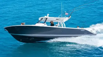 Thumbnail von Pursuit S 358 Sport