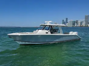Thumbnail von Pursuit S 358 Sport