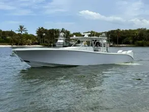 Thumbnail von Yellowfin 42 Offshore