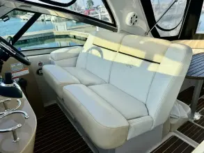 Thumbnail von Four Winns 378 Vista Frisch vom Boot