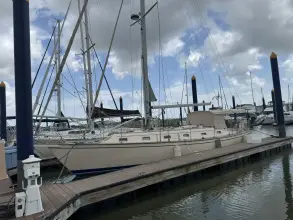 Island Packet 44 Pelicano