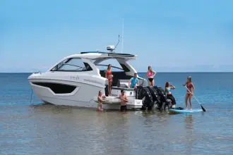 Thumbnail von Cruisers Yachts 42 GLS OB