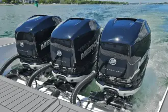 Thumbnail von Cruisers Yachts 42 GLS OB