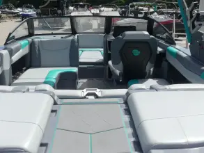 Thumbnail von Malibu Boats M220