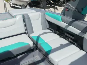 Thumbnail von Malibu Boats M220
