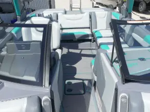 Thumbnail von Malibu Boats M220