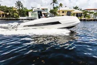 Thumbnail von Astondoa 377 Coupe Outboard