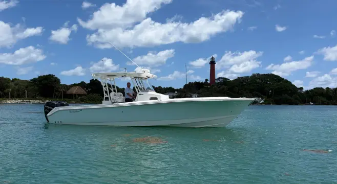 Edgewater 320 Cc