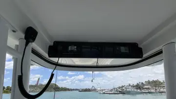 Thumbnail von Edgewater 320 Cc