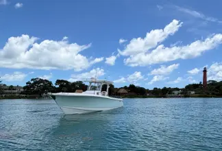Thumbnail von Edgewater 320 Cc