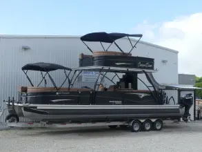 Premier 330 Escalante
